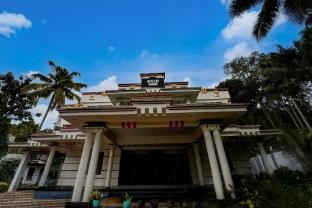 Collection O Balaramapuram White Castle