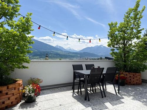 Sunny Mountain Loft - Terrace & Garden