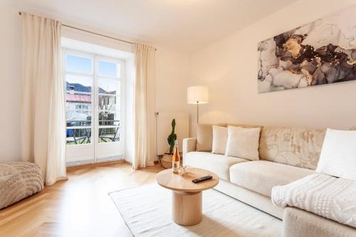 Best Butler Apartments Golden Glory I Zentrum I Kuche I Parken I Netflix