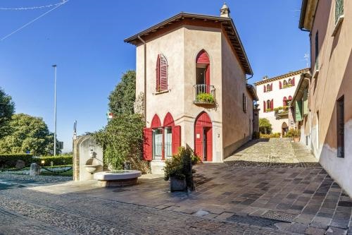 La casina delle Olghe 1 relax sulle colline moreniche del Garda