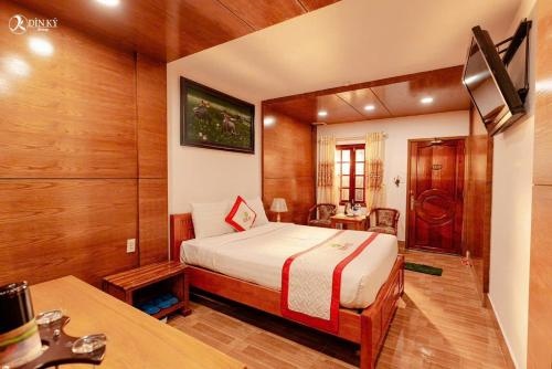 Khach s?n Din Ky C?ng Chao Binh D??ng