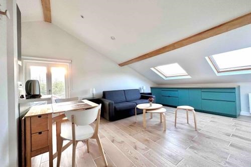 Studio renove et fonctionnel