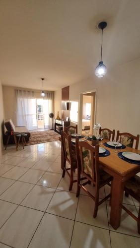 Residencial Cristina's-Apartamentos de 2-3 Quartos equipados com WiFi Garagem-Excelente Localizacao