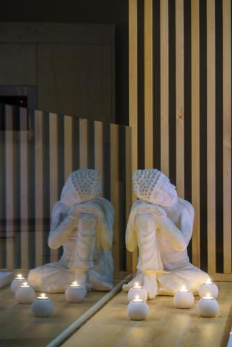 Atarassia suite room