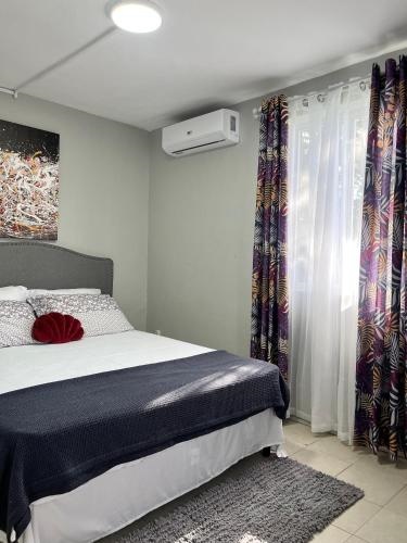 Norms Near US Embassy