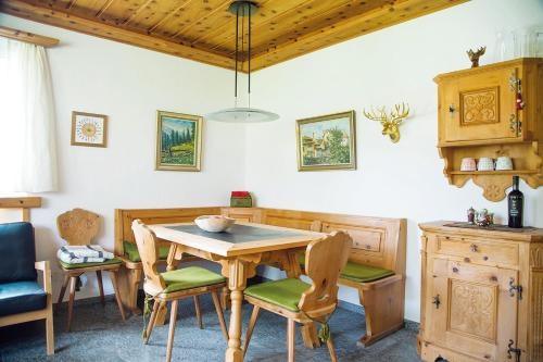 Familienwohnung Epomeo Surlej