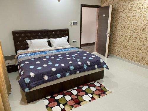 Priya Tours and travels