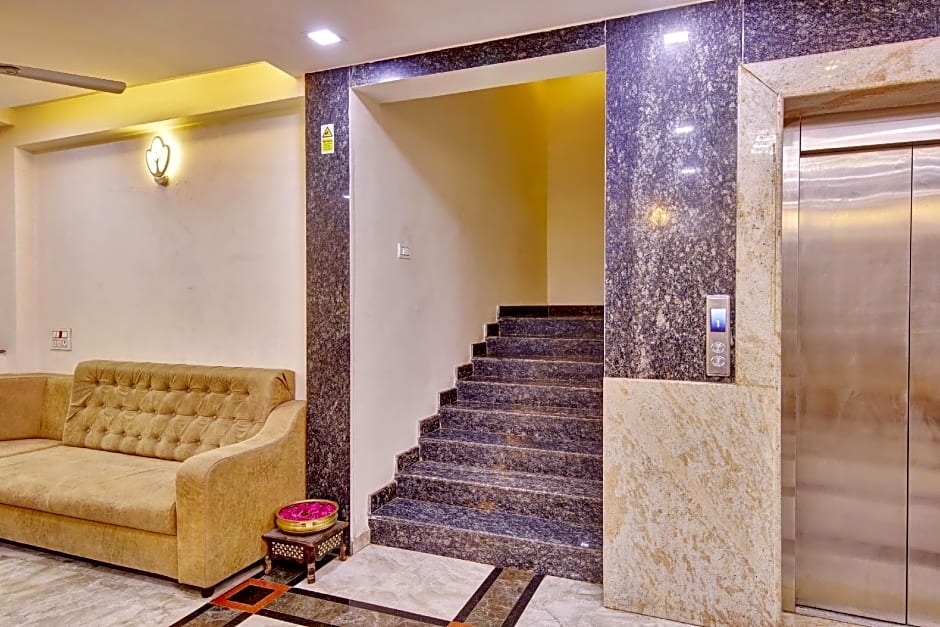Oyo Flagship Hotel Lotus Park