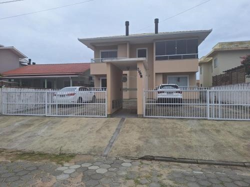 Apartamento na Praia da Pinheira