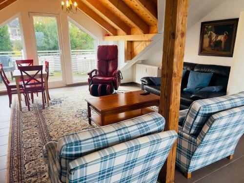 Apartment mit schoner Aussicht auf den Gro?en Feldberg & Burg Konigstein