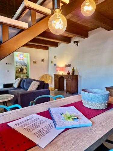 Home Sweet Olivia by TraMonti Apartments
