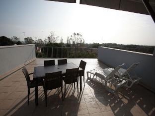 Wonderful attic with a large sea view terrace by Beahost Rentals