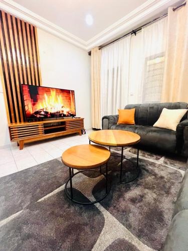 Hacienda Residence - Solar Energized