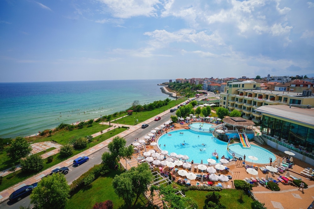 All Inclusive Hotel Perla Beach I