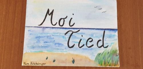 Moi Tied