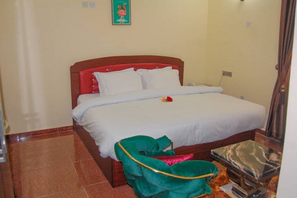 Ama Luxury Suites