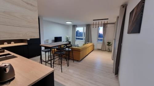 Apartman 402