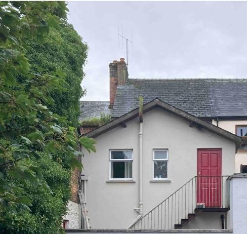 Bridge street apartment 14