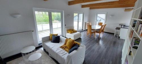 Gemutliche Ferienwohnung am Schwimmbad