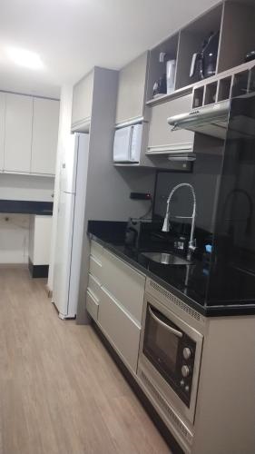 Apartamento completo,com ar condicionado,400 m do centro