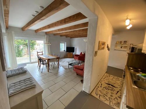 Ferienwohnung mit schoner Terrasse.