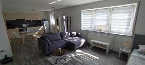 Ferienwohnung Sandra in Schonungen Loffelsterz