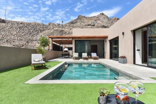 Almadies Tauro By Villagrancanaria