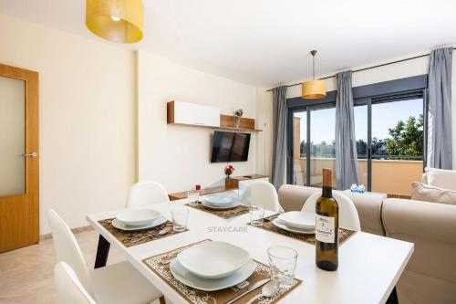 Beethoven free parking by staycare