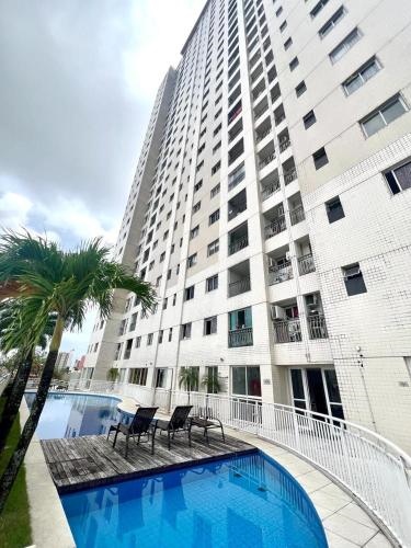 Ape bem localizado c/ piscina