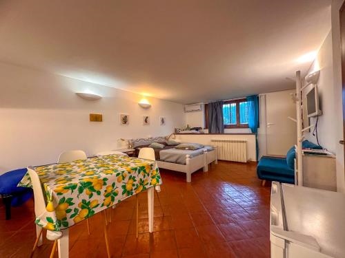 Appartamento a due passi dal lago con box