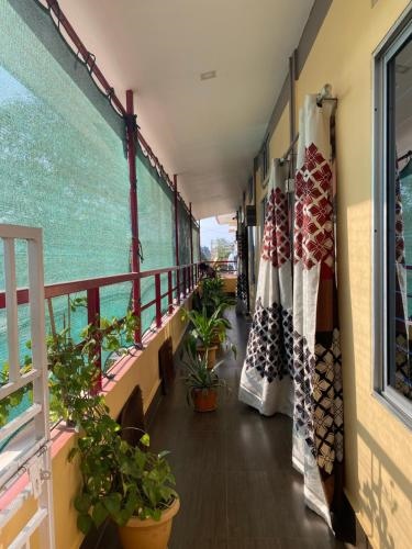 Apurba Guest House