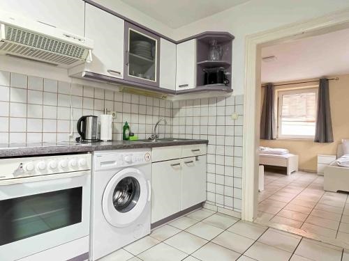 SAD301 - Kleine Monteurwohnung in super Lage