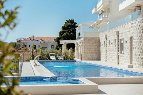 Bella Vista Luxure Apartments