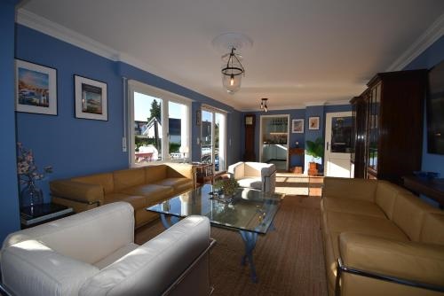 Sonnige 4 Zimmer Gartenwohnung nahe See fur bis zu 6 Personen