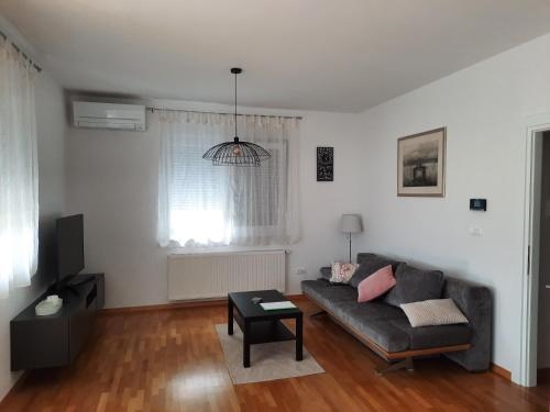 Apartment Iustus Pinus