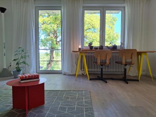 Neu renovierte Wohnung mit Traumaussicht & Natur pur