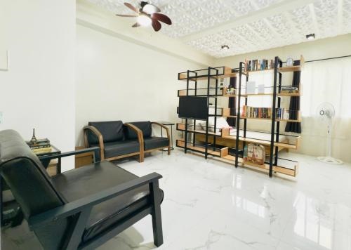 Modern Simplicity: Cozy @Nuvali