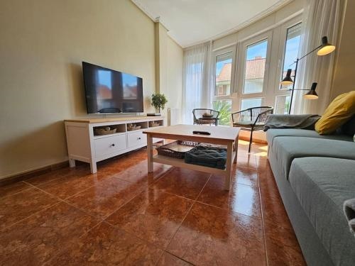 Apto en la playa Santona C05A02