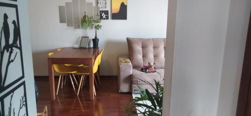 Apartamento Espacoso Bairro Piracicamirim