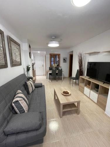 Apartamento a estrenar en primera linea de playa en Magic World Marina Dor