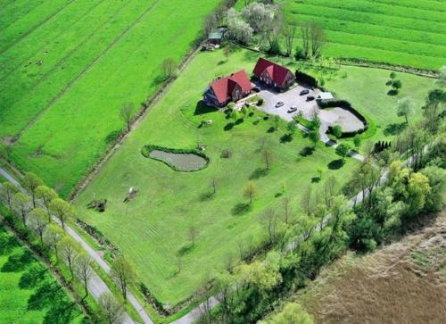 Ferienwohnungen Zum Paradies