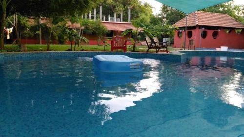 Paradise Vana Vilasa Homestay With Swimming Pool
