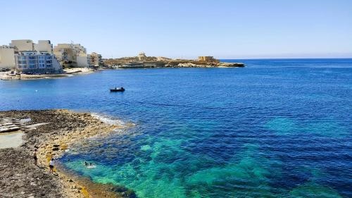 K&Q Sea view apartment