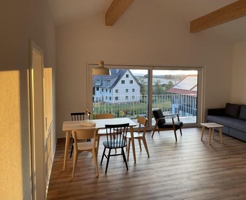 Ferienwohnung - Modern - Ausblick - Bodenseehinterland