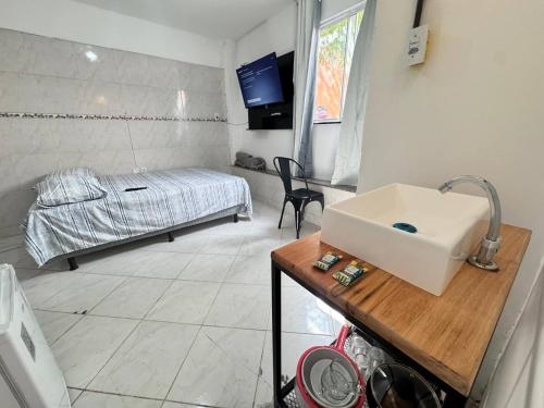 Ap proximo ao Arco com garagem e ar