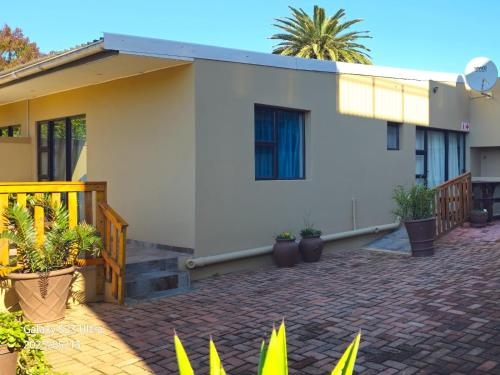 La Bella Self-Catering