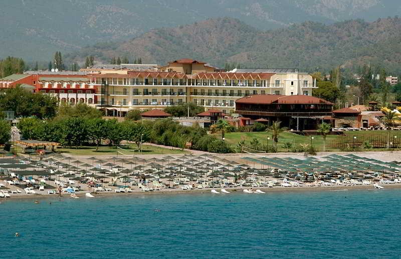 L'oceanica Beach Hotel