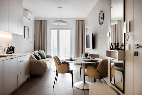 Apartamenty Tespis - Goreckiego 19 next to STREFA KULTURY - SPODEK, NOSPR, MCK