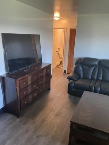 410 e 45th ave unit 4