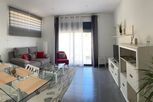 Excelente piso con aparcamiento privado